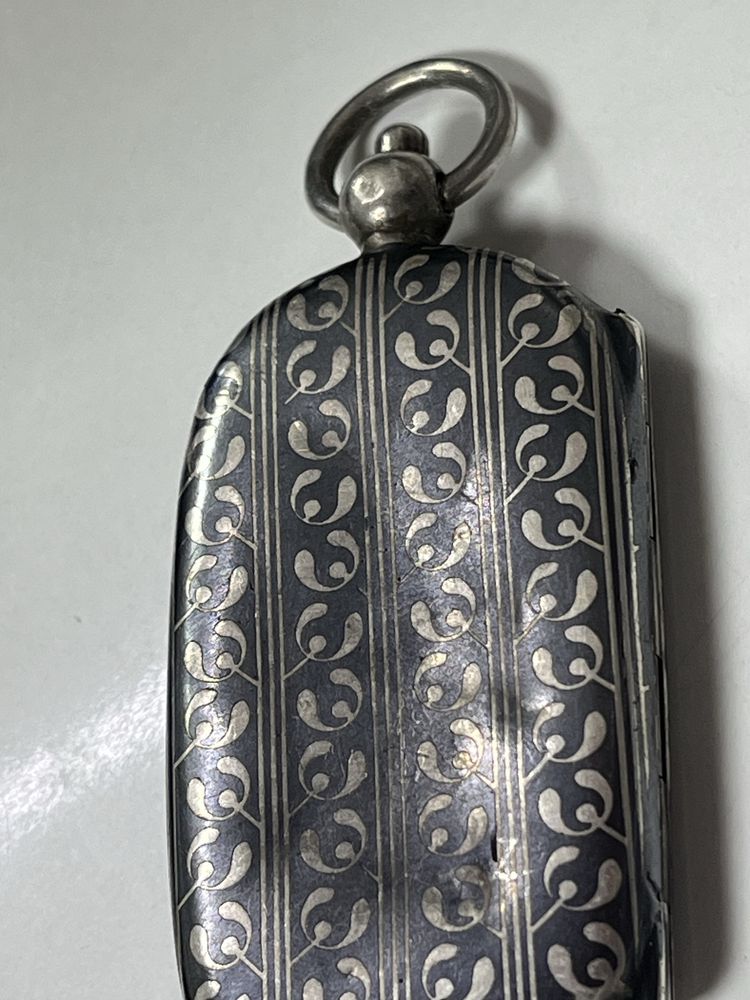 Античен държач за монети от сребро Niello (около 1900 г.