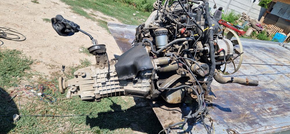 Motor cutie punte  carlig ford transit 2.5td