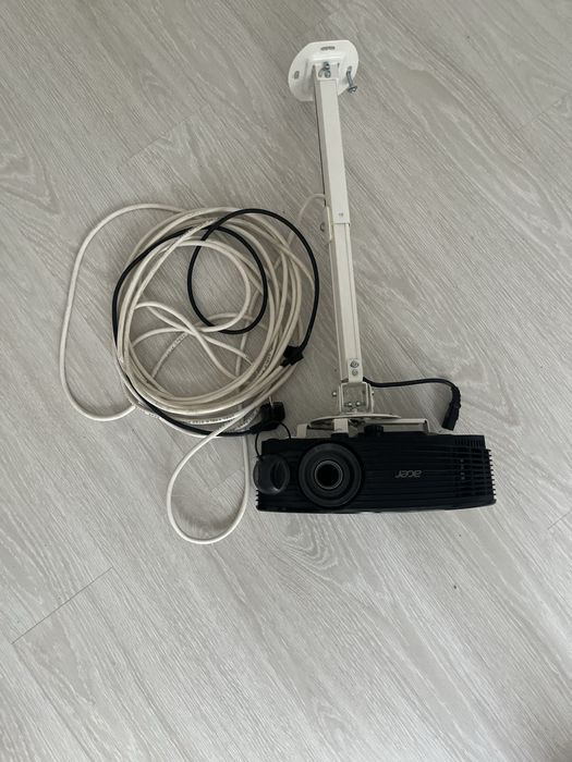 Acer X1223H черный