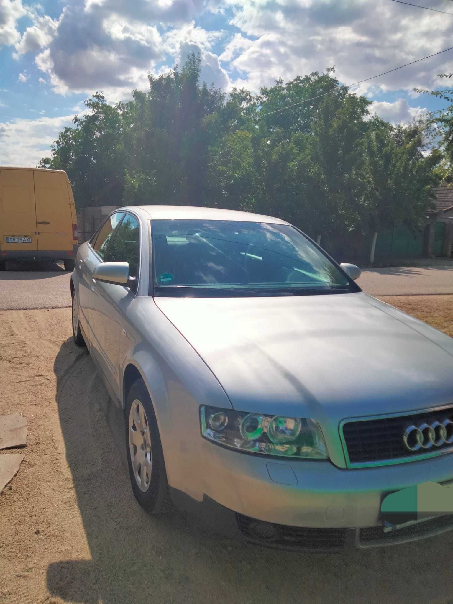 Vând autoturism marca AUDI A4 - 1.8 TURBO