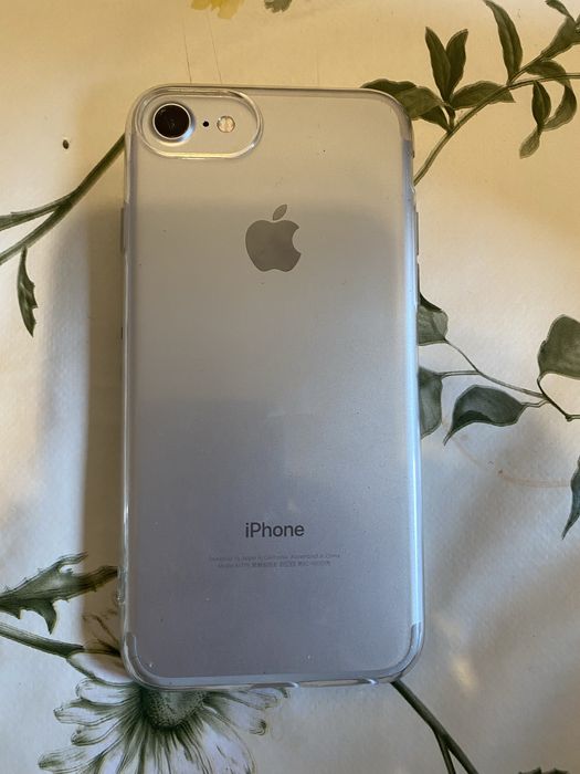 vand iphone 7 128 gb