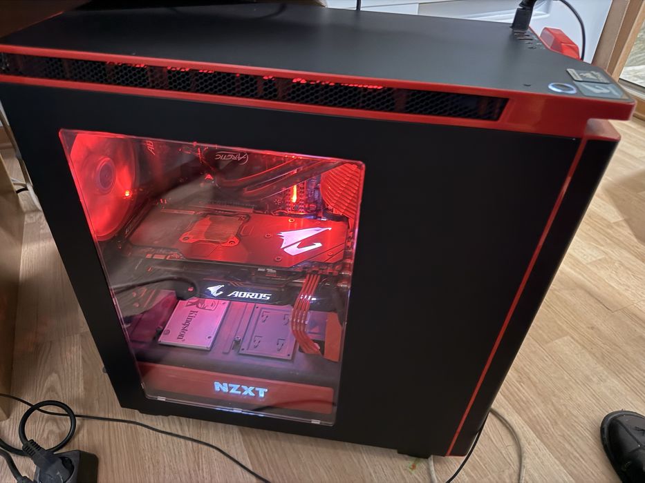 Настолен компютър i7700K / 1080 video Aorus