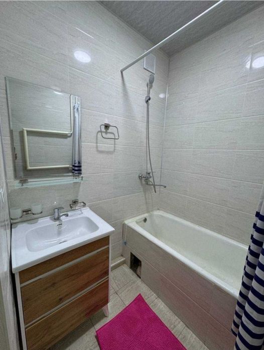 Сдаётся квартира на Чиланзаре Ц квартал!!! 2/3/5!!!