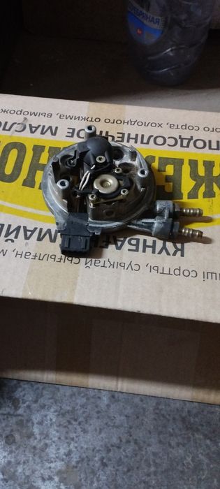 Продам форсунку моновпрыск Фольксваген,Ауди