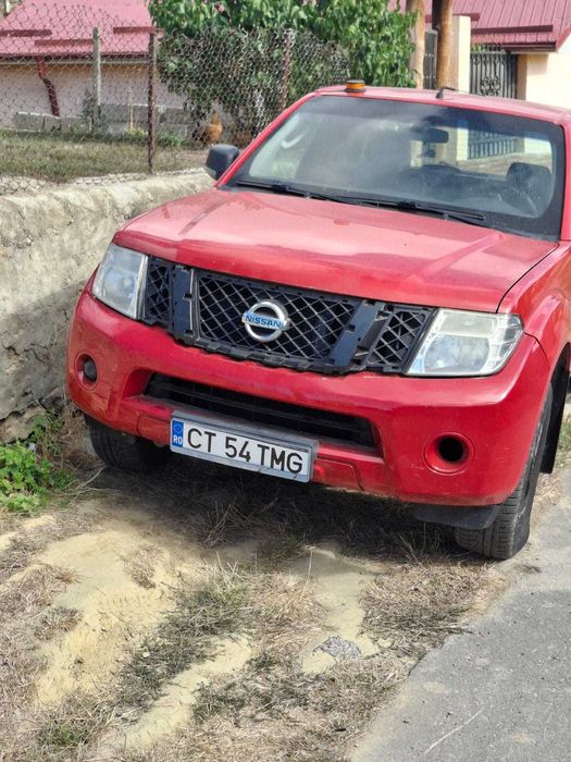 Vand/Dezmembrez Nissan Navara