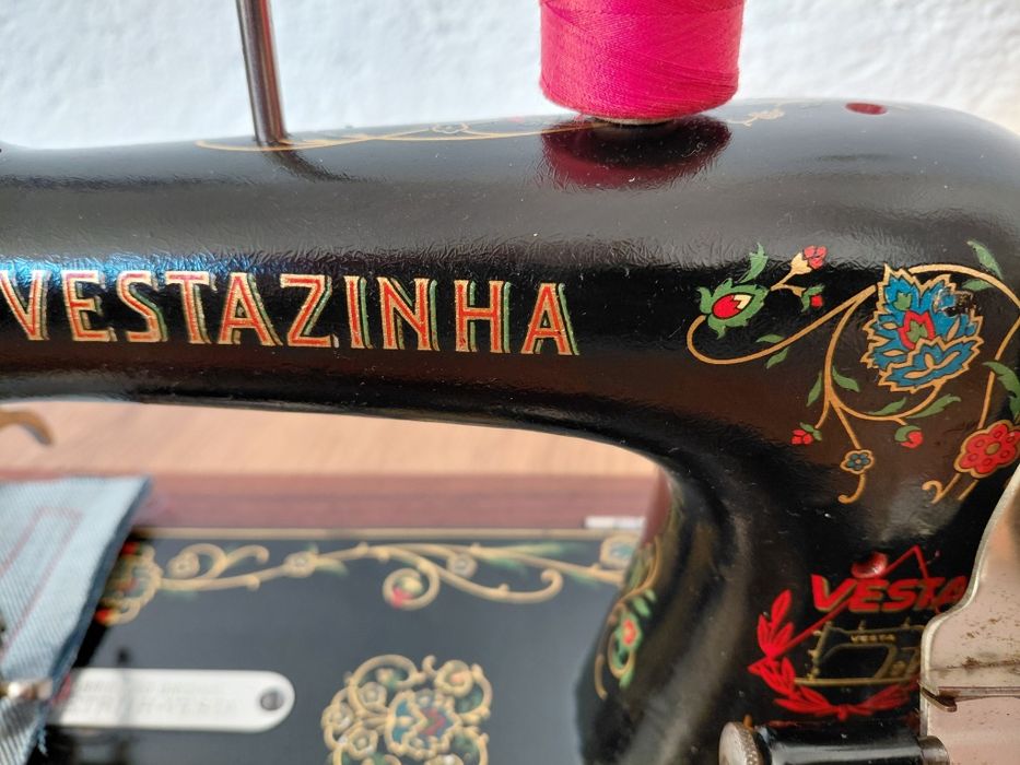Стара шевна машина VESTAZINHA