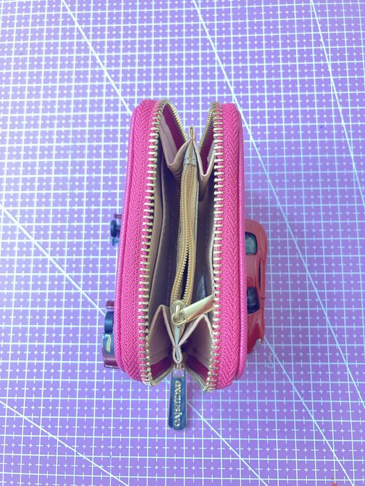 ЛОТ РАЗПРОДАЖБА на портфейли - дамски и мъжки