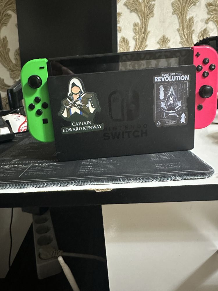 Nintendo Switch | Разблокированная | Рабочая | Новые Joy-Con