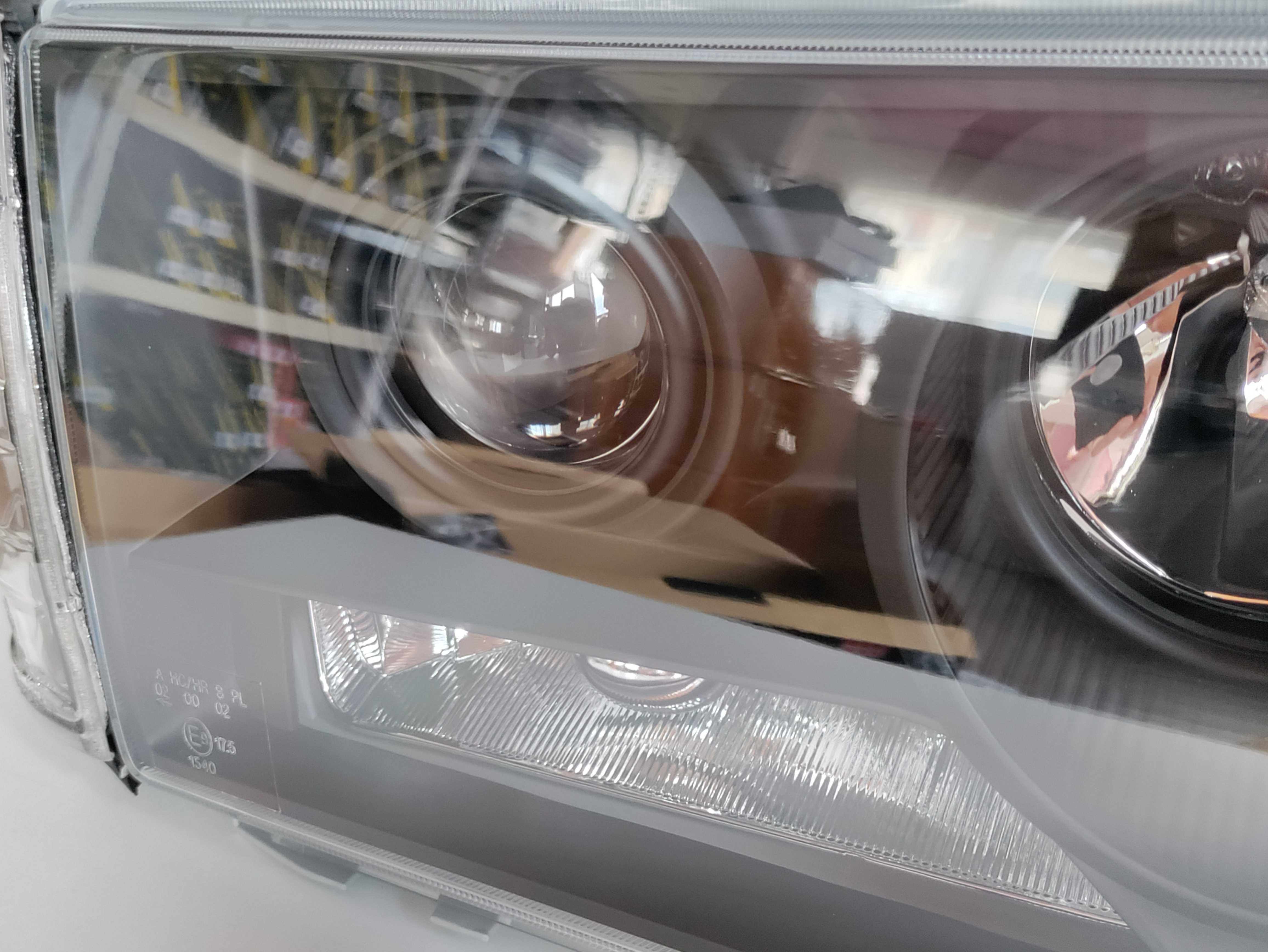 Фарове Мерцедес 190 Черни Дизайнерски с лупи Опушени Mercedes W201