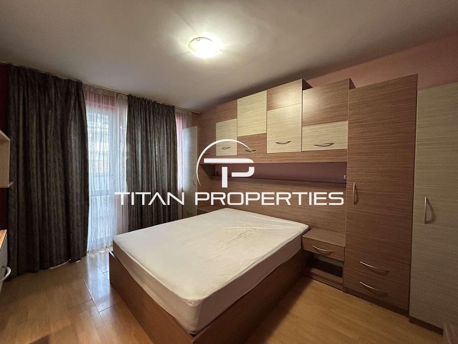 Дава се под наем Тристаен апартамент в Варна, Център - 100 кв.м за 600 € - Снимка #4