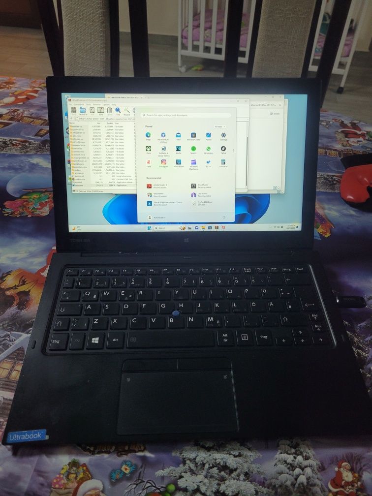 Laptop 2 in 1 Toshiba