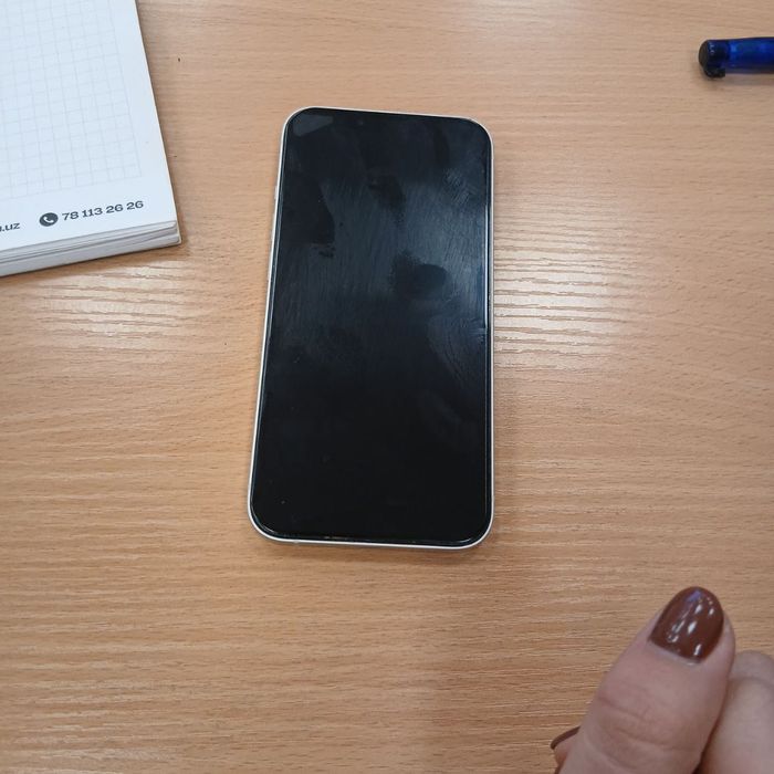 Iphone 13 yonkusi 71 %.  Karobka dakument bor.  128 GB. Ochilmagan