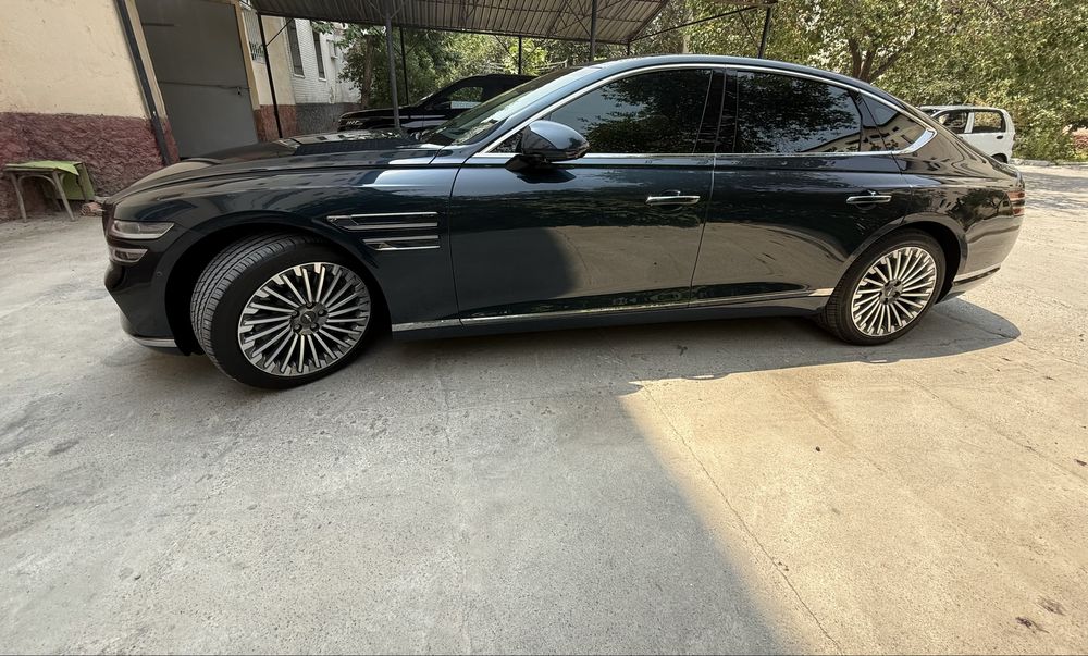 Genesis G80 elektr