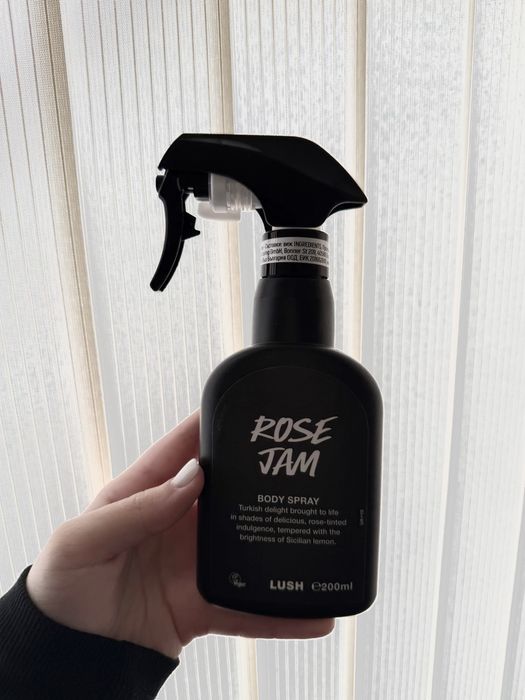Lush Rose jam body spray