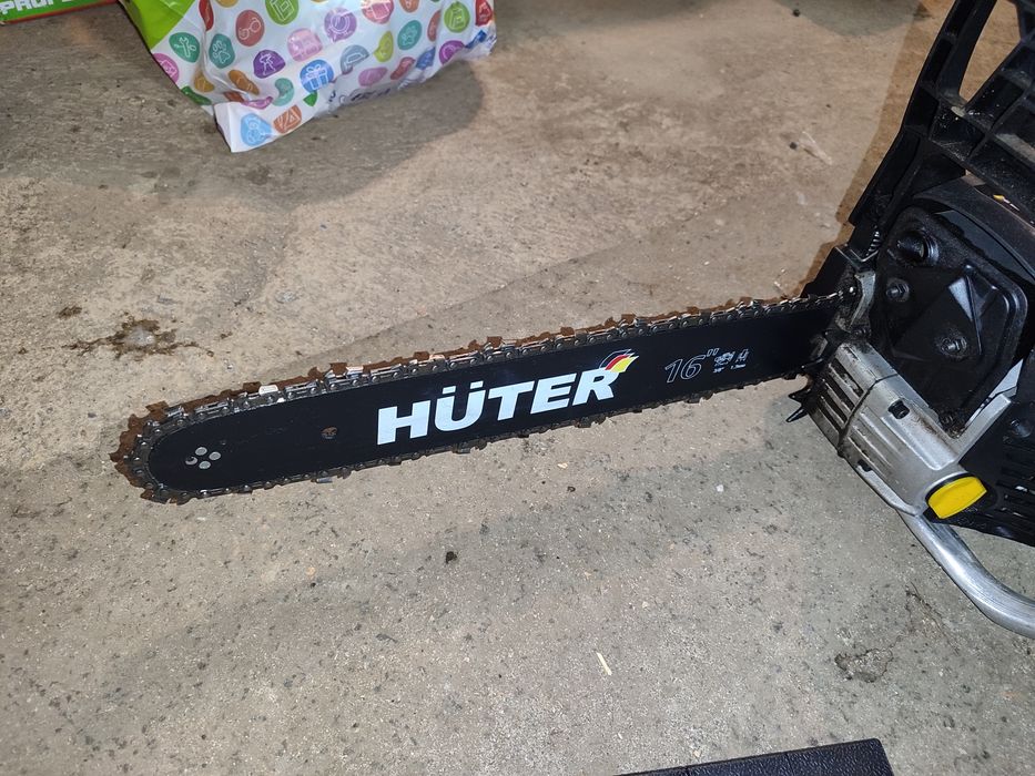 Продам бензо пилу