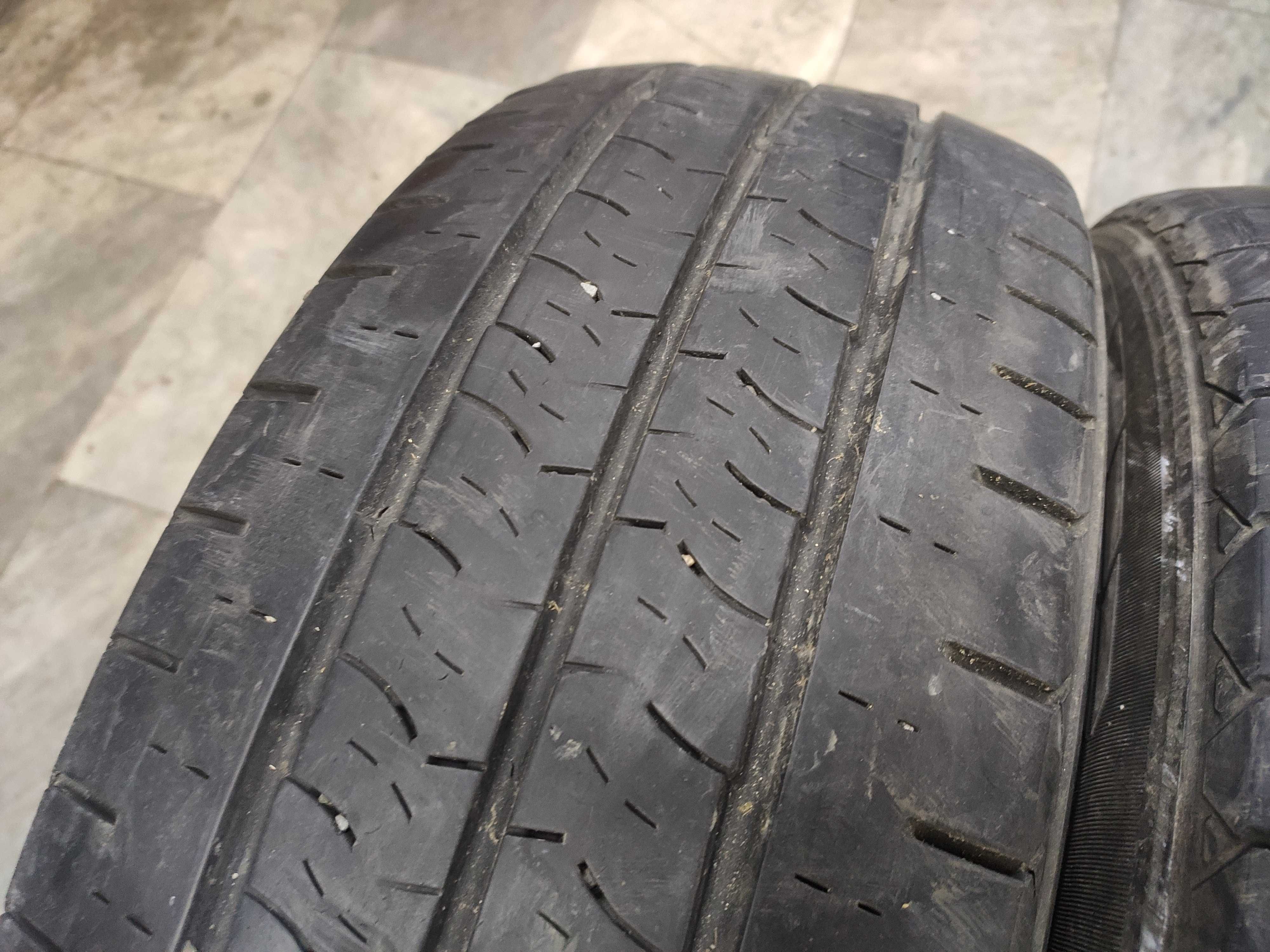 2бр Летни Гуми за БУС 215 65 16 С - Kumho