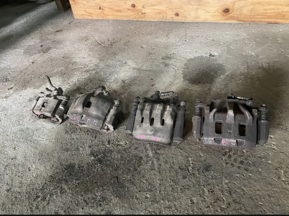 Продам Суппорт Передний Задний Левый Правый Привозной Toyota Windom