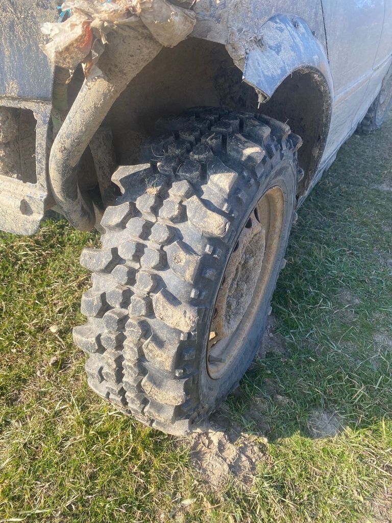 Vând urgent!! Cauciucuri offroad