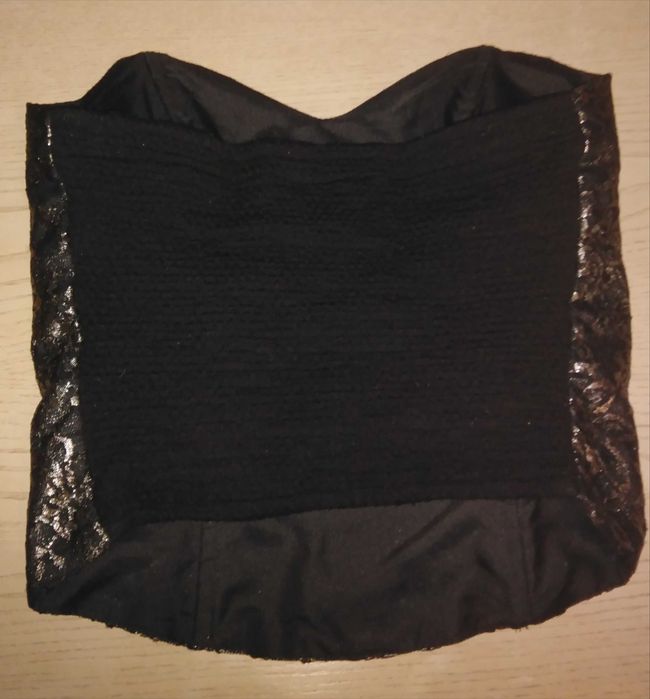 Top dama original GINA BACCONI, model foarte frumos