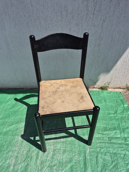 Scaun ideal pentru gradină & terasă(balcon) 

- Sunt din