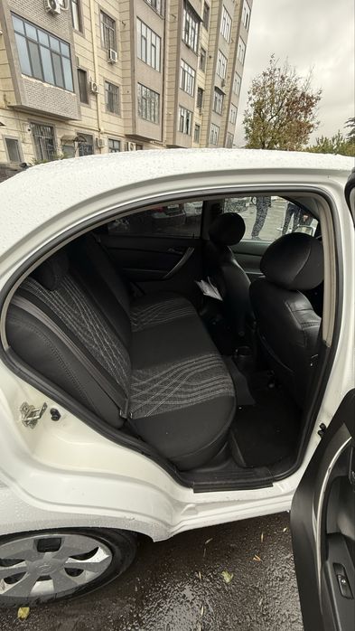 Surochno NEXI 3 2017 yil oq Xolati yaxshi! Oʻzimniki salondan xaydagan