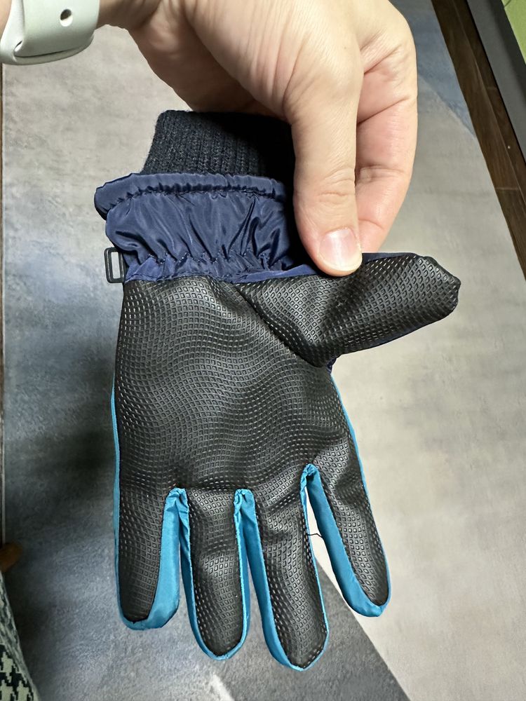 Перчатки теплые для мальчика 3-4 г