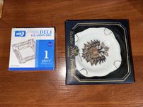 Пепелница две штуки новые
