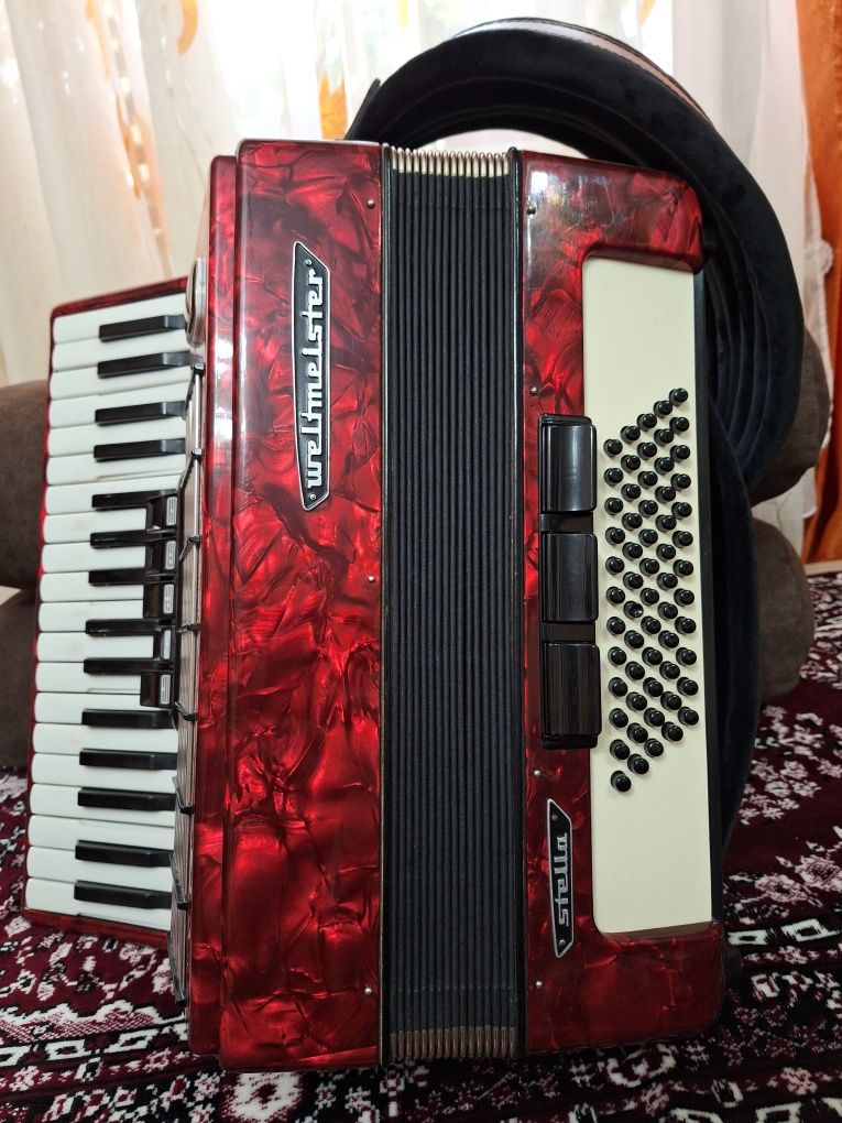 Acordeon Weltmeister Stella