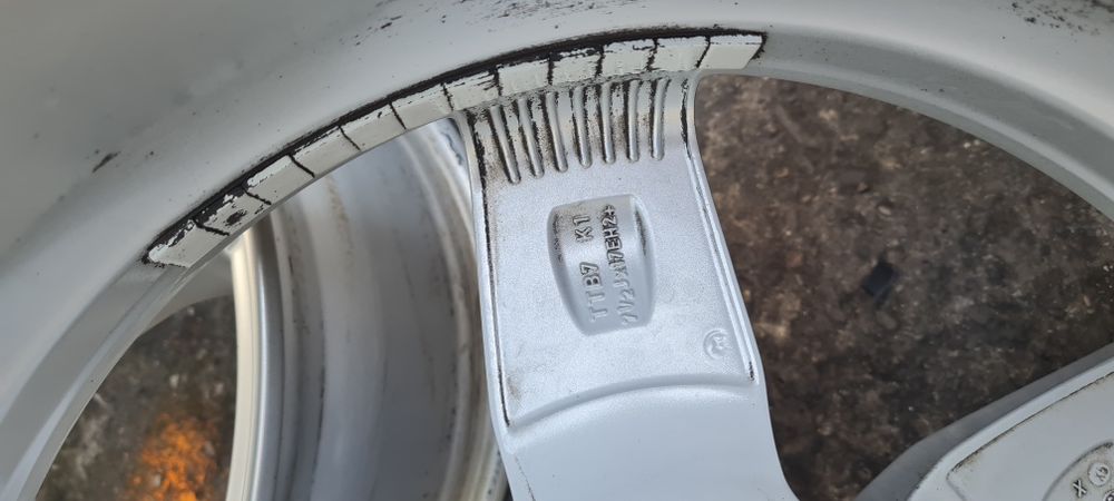 Jante ca noi Volkswagen T5. T6. Amarok. Bmw. 5 x 120 R17 cu Senzori