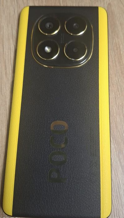 Продам телефон Poco x7