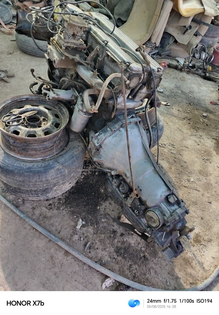 Mersedes w126 mator karopka aftamat 700 $