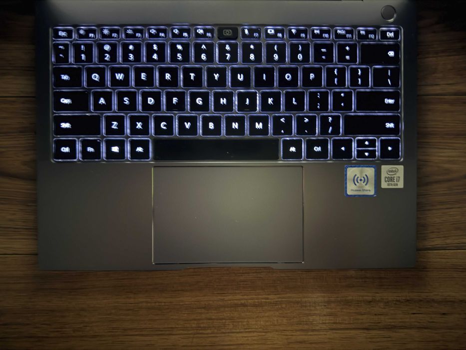 3k Huawei X PRO Touch`i7-10510U/16GB RAM/1TB SSD/Nvidia MX250/Бат 12ч