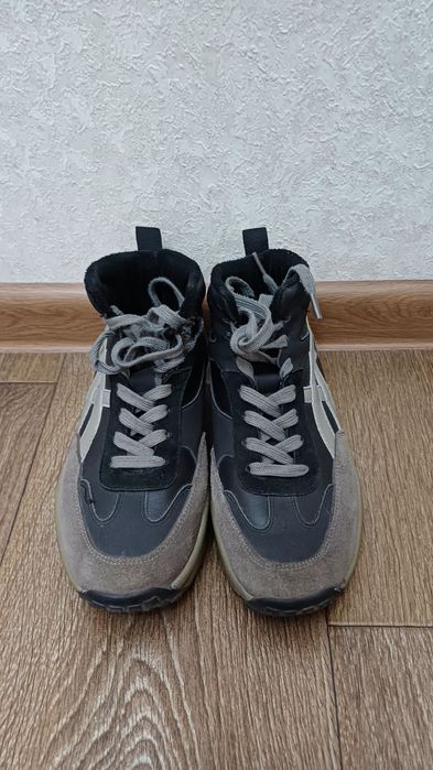 Продам обувь на осень и весну