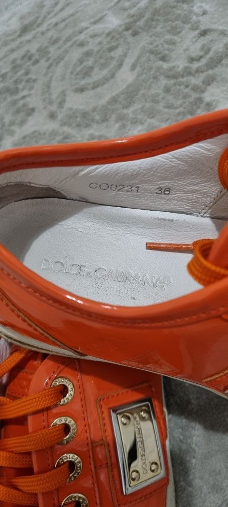 Pantofi casual tenisi Dolce & Gabbana, originali, marime 36 stare buna