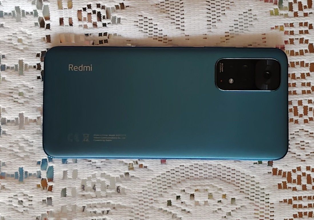 Продавам Xiaomi Redmi Note 11