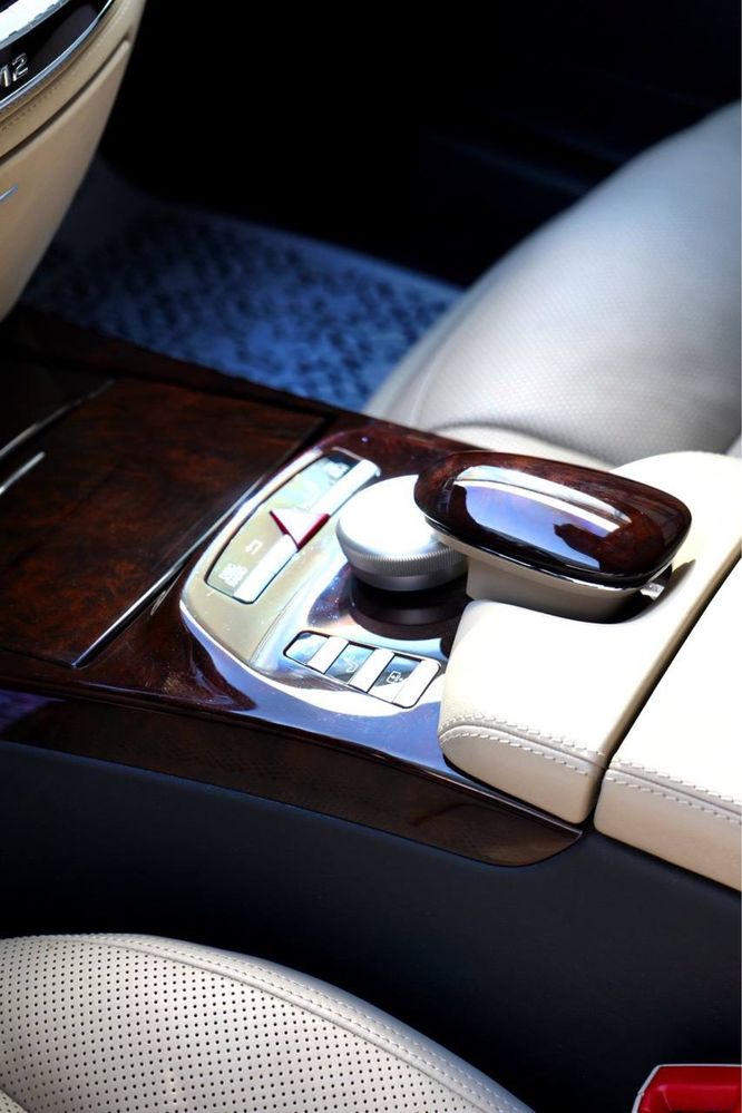 Mercedes Benz S600 W221 V12 Guard B7