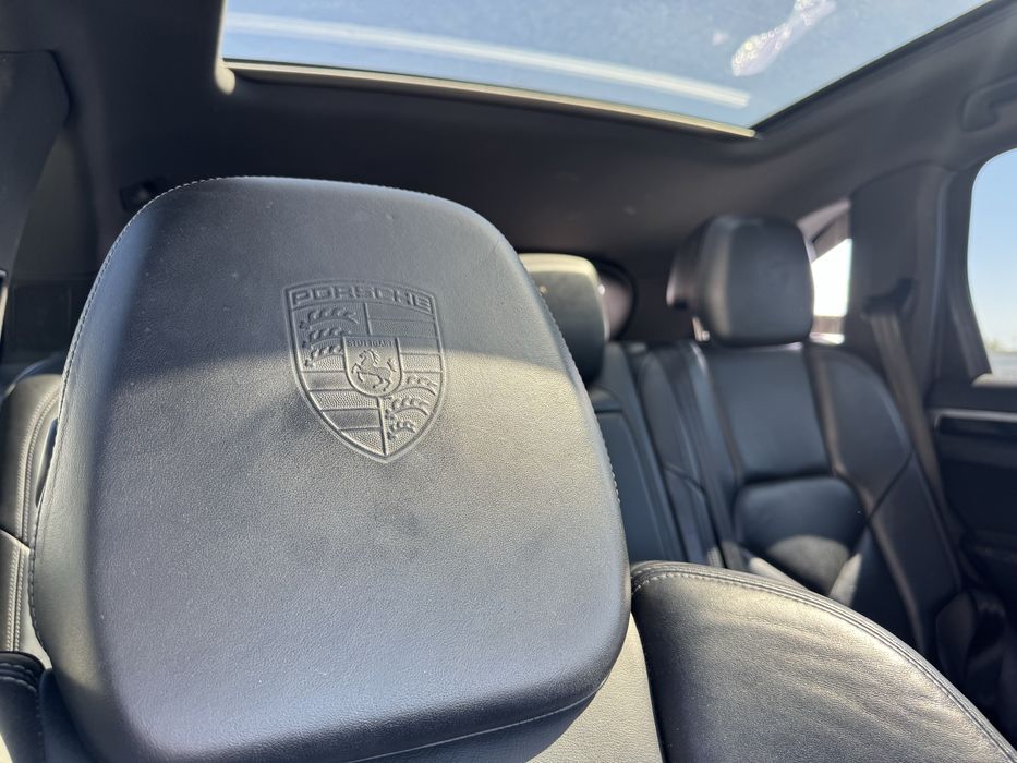 Dezmembrez / piese porsche cayenne 2012 3.0tdi crc