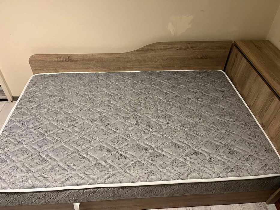 Легло/приста с матрак и ракла 120/190
