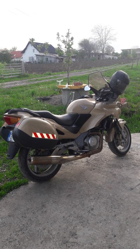 Vand Honda ntv 650