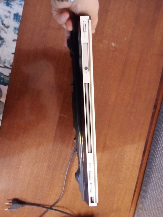 Продам DVD состояние рабочее