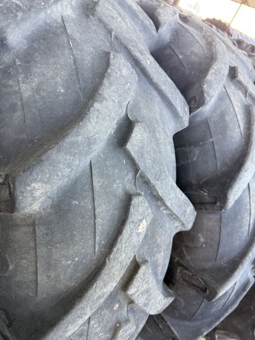 16,9r30 pirelli tractor