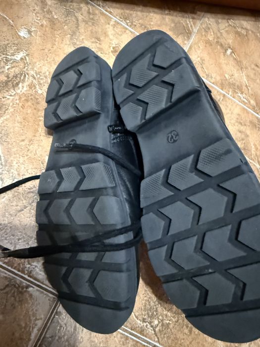 Черни боти Benetton за момиченце