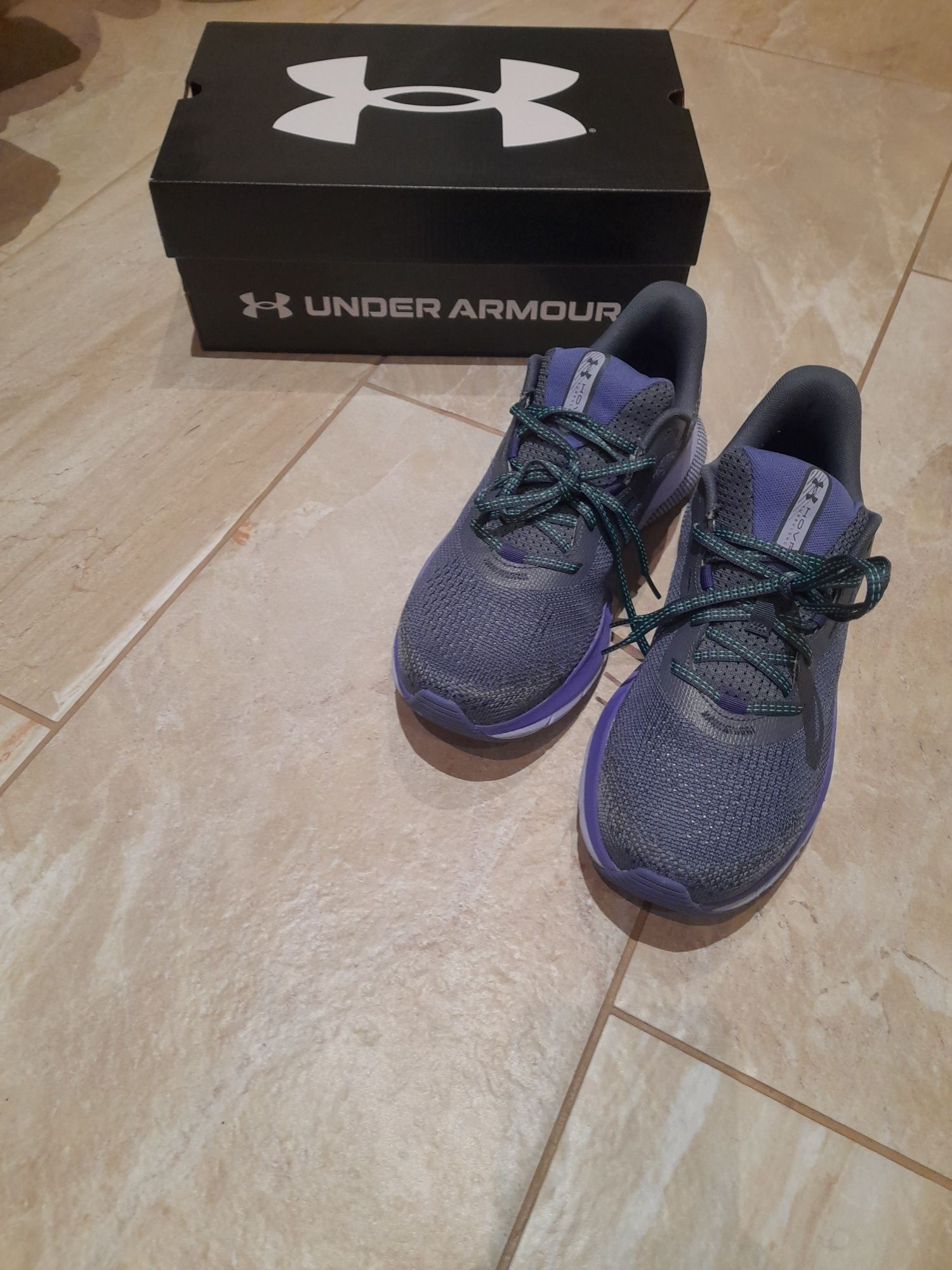UNDER ARMOUR  дамски маратонки