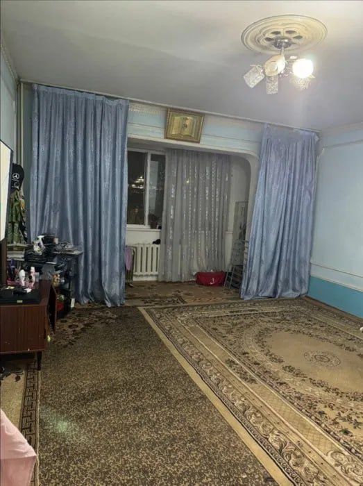Продаю 2 комнатную квартиру Спутник 4