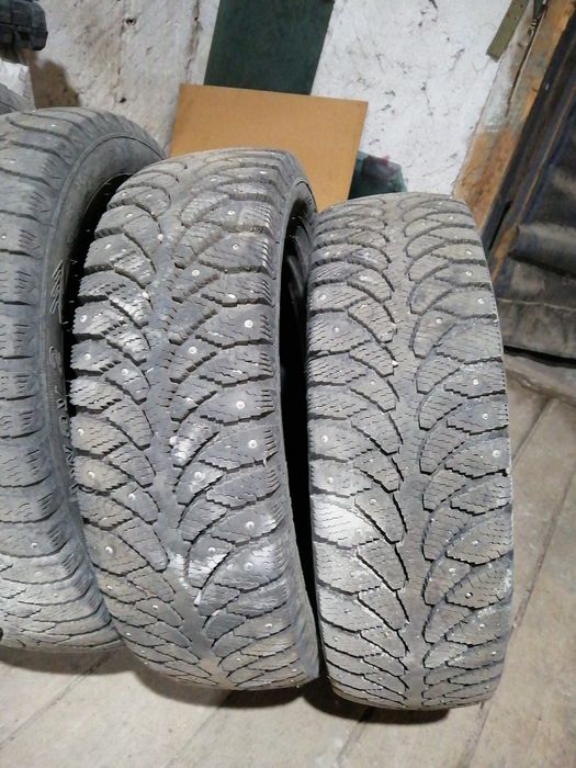 Авто шины шыпованые Р14/ 4шт