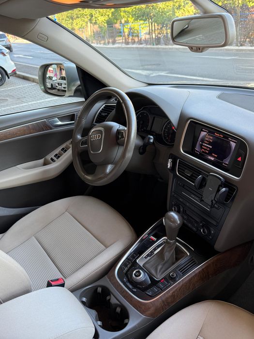 Audi Q5 2.0TDI  Quattro 2012 Auto S-Line Pilot Navi Bluetooth Xenon