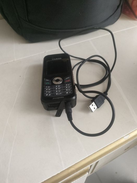 Спутниковый телефон турая