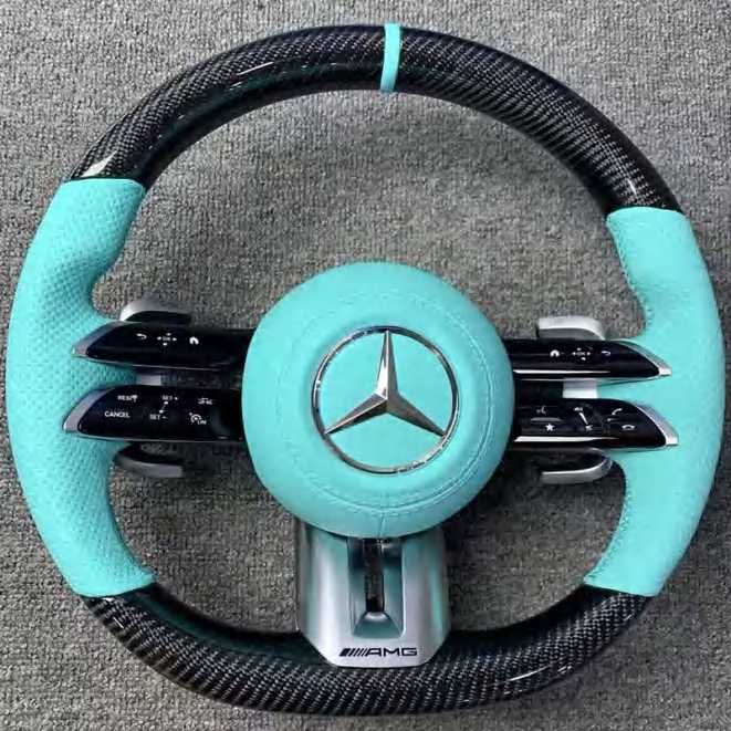 Mercedes AMG спортен волан – Carbon & Аква синя кожа (2020–2023)