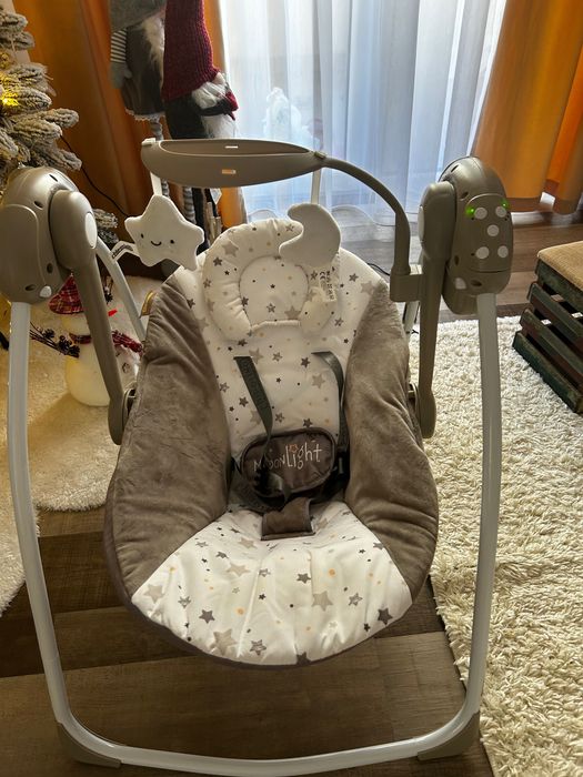 Vând leagăn pentru bebeluși Chipolino