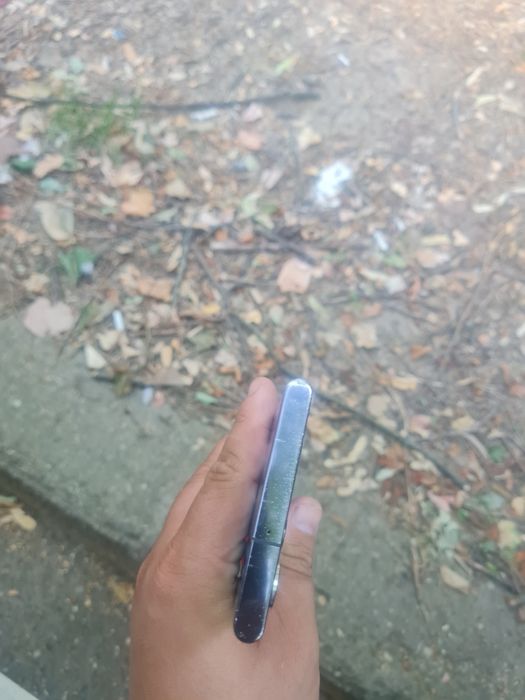 Samsung Galaxy S22 Ultra,Negru,256 Gb,12 Gb Ram,stare bună,liber de re